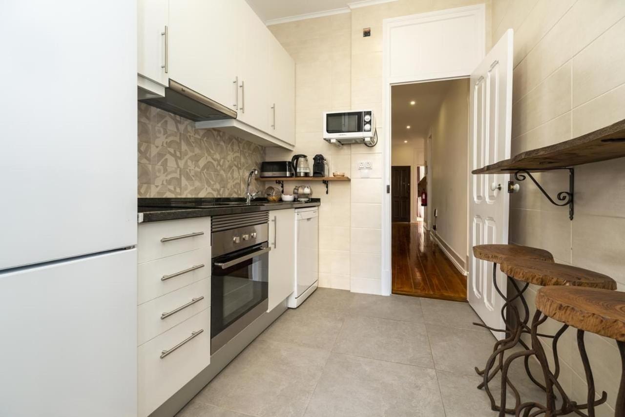 Exotic M2 R2 - Comfortable Classy Double Room With Shared Bath Lisboa Dış mekan fotoğraf